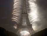 Biggest Fireworks on Eiffel Tower