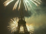 Biggest Fireworks on Eiffel Tower