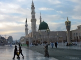 Masjid Al Nabawi in Madinah - Saudi Arabia (sunset)